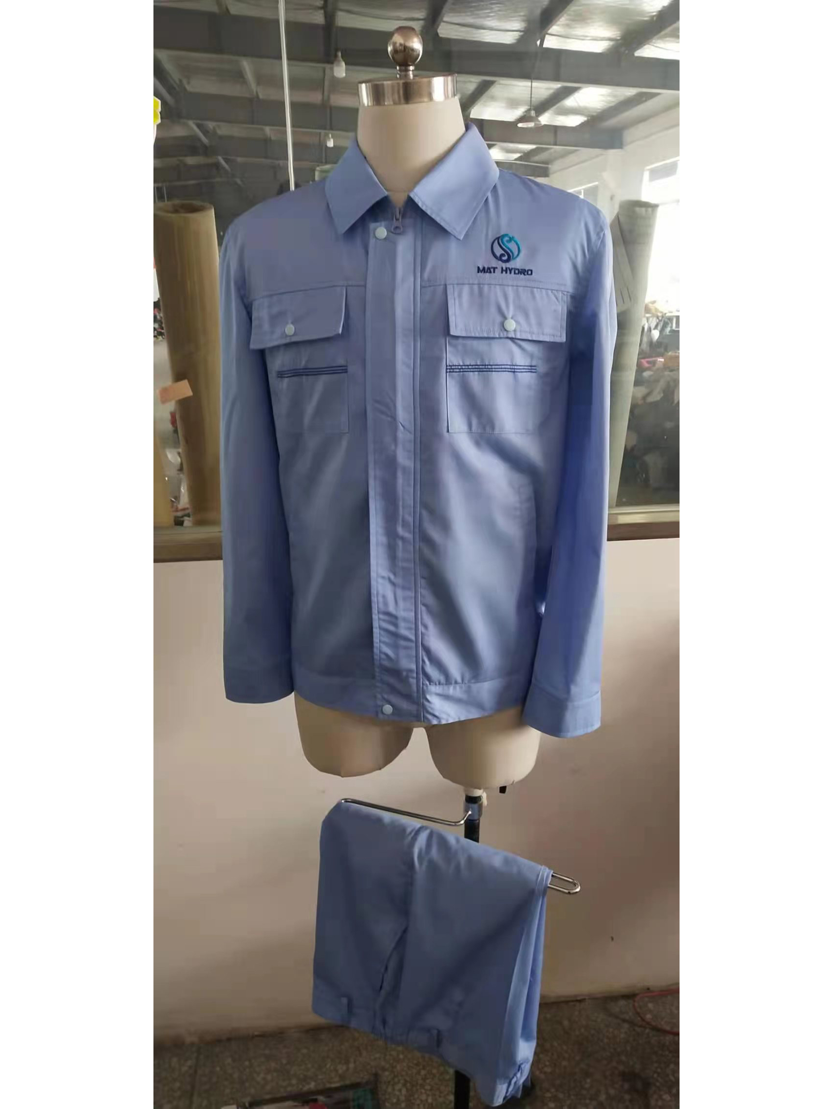 湖北洪城通用機械工作服客戶(hù)交付圖片