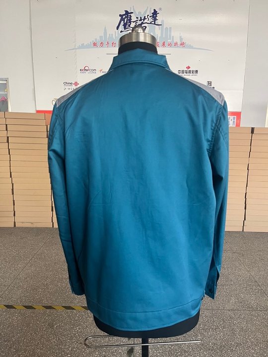 安徽漢威電子廠(chǎng)工作服定制款式